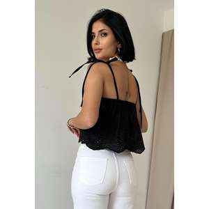 Blusa Negra con Cordones y Cuello Halter para Mujer, Estilo Bohemio, Transparente, para Uso Diario - Product Image 1