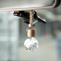 Prêt à Expédier Diffuseur De Voiture Bouteille Suspendue Vide Rond 10ml Parfum De Voiture Odeur Bois désodorisant Parfum Maison Airfreshner pour Voiture