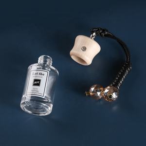 Portatile 10ml Mini pendente <span class=keywords><strong>diffusore</strong></span> <span class=keywords><strong>per</strong></span> <span class=keywords><strong>auto</strong></span> olio essenziale <span class=keywords><strong>diffusore</strong></span> <span class=keywords><strong>per</strong></span> <span class=keywords><strong>auto</strong></span> con tappo in legno e tipo di tenuta a vite - Product Image 5