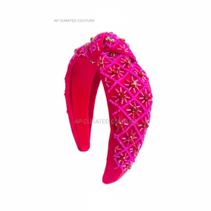 Diadema de San Valentín con Cuentas Hecha a Mano y Personalizada para Mujer, con Diseño de Cuentas Hechas a Mano para la Temporada de San Valentín - Product Image 1