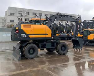 Excavatrice sur pneus robuste HW155 avec PLC et pompe hydraulique haute performance - Product Image 1