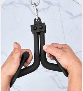 <span class=keywords><strong>Barra</strong></span> de Tríceps Antideslizante y Versátil para Máquina de Remo con Cable - Product Image 5