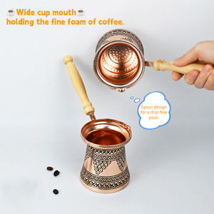 Cafetera Turca Artesanal de Cobre con Asa de Latón y Diseño de Uvas, Ibrik Cezve <span class=keywords><strong>para</strong></span> Café Turco, Griego y Árabe Auténtico - Product Image 1
