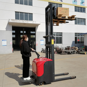 2024 kho sẵn sàng để tàu nóng bán 500kg 700kg 1 tấn tự tải Xách Tay Xe nâng điện Stacker Lift nhà máy giá - Product Image 4