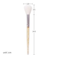 Pinceau éventail professionnel en nylon doux avec manche en plastique pour le maquillage du visage, idéal pour le correcteur et le fond de teint