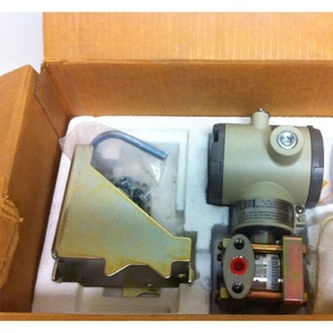 Transmetteur/capteur STG944 d'origine, neuf |   Capteur STG944 Neuf Original, Transmetteur/Sonde, Jauge 4-20mA, Diverses Plages Disponibles en Stock - Product Image 4
