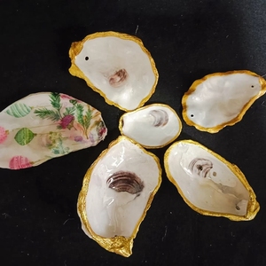 Ornements de coquilles d'huîtres Plage côtière de Noël nacrée avec plaqué or pour mariage - Product Image 2