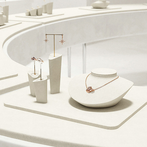 Mới <span class=keywords><strong>2025</strong></span> màu be đồ trang sức hiển thị khay kệ cửa hàng Nhẫn dài vòng cổ Stud Bông tai Mini đứng trang sức bao bì & hiển thị - Product Image 3