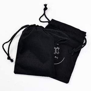 Sac à cordon personnalisé en toile de coton et lin noir avec logo imprimé pour l'emballage de sacs à main, chapeaux, casquettes, chaussures, pochette anti-poussière - Product Image 2