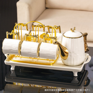 Té DE LA TARDE inglés Juegos de té de cerámica de esmalte real <span class=keywords><strong>Dibujo</strong></span> a mano <span class=keywords><strong>Tetera</strong></span> con borde dorado Real 4 piezas Café Té C - Product Image 4