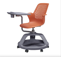 Chaise d'étude moderne à prix réduit avec accoudoirs en plastique confortables et tablette pliable pour l'école et l'appartement