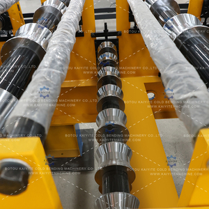 Machine de pressage de <span class=keywords><strong>tuiles</strong></span> à double couche à prix d'usine - Contrôlée par PLC, Économe en énergie, Moteur durable - Product Image 3