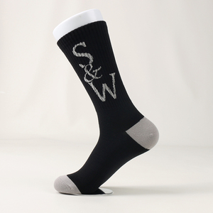 Tùy Chỉnh Vớ Chất Lượng Cao Màu Đen Phòng Tập Thể Dục Crew Trắng Đệm Thể Thao Vớ Thể Thao - Product Image 2