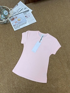 Vêtements de luxe pour femmes aux courbes généreuses, T-shirt sport d'été coupe ajustée, Blouse, Hauts blancs pour femme, Corset <span class=keywords><strong>blanc</strong></span> pour la course et le golf, Vêtements Aloe Blancs - Product Image 3