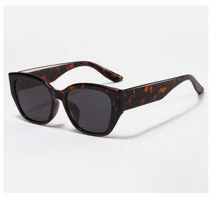 Gafas de Sol Coreanas GM con Marco Grande Estilo Ojo de Gato, Retro, Modernas, Ligeras, de Alta Gama, Unisex, Anti-UV, Polarizadas TR - Product Image 3