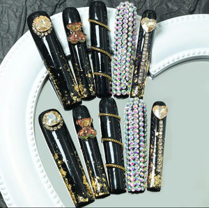 JOYPET Glamorous French Tips Precioso juego <span class=keywords><strong>de</strong></span> <span class=keywords><strong>uñas</strong></span> postizas Pintura a mano 10PCS Diseño único <span class=keywords><strong>Uñas</strong></span> 3D Encantos hechos a mano - Product Image 4