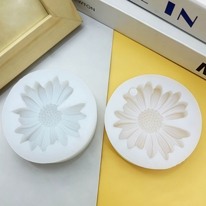Khuôn silicon hình hoa cúc làm bánh sô cô la, bánh ngọt, trang trí bánh, dụng cụ làm bánh, khuôn xà phòng, khuôn nến - Product Image 5