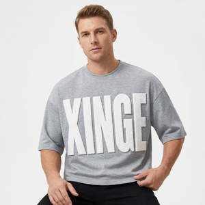 เสื้อยืดคอกลมโอเวอร์ไซส์ทรงบ็อกซ์คัท ผ้าคอตตอน 100% หนัก 250 กรัม พิมพ์ลายสตรีทแวร์แบบไร้ตะเข็บ ผลิตโดย Peerage Manufacturer สำหรับทั้งชายและหญิง - Product Image 4