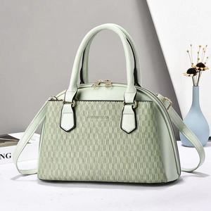 2025 nouveau sac à coque étanche de grande capacité pour les mamans PU couleur unie fermeture éclair sac à main sacs de luxe pour les femmes célèbre marque sac à main - Product Image 6