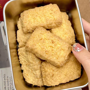 ขนมขบเคี้ยวมะพร้าวแบบกำหนดเอง อร่อยและมีประโยชน์ ผลิตขึ้นเป็นพิเศษสำหรับเด็ก - Product Image 3