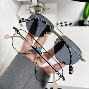 Nouvelles lunettes de soleil ovales pour femmes, monture en métal, couleur or, protection UV400, type de lentille AC, pare-soleil 3, T4-7538 - Product Image 1