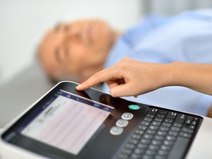 Appareil ECG vétérinaire portable Mindray à prix avantageux en Chine, Mindray BeneHeart R12 ECG pour animaux de grande et petite taille - Product Image 4