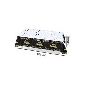 Nappe à pois espagnols or et noir 137x183cm imprimé Rectangle PEVA matériel pour les fêtes de marque d'hôtel - Product Image 1