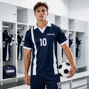 Maillot de football rétro classique personnalisé avec technologie avancée d'évacuation de l'humidité pour les académies de jeunes - Product Image 1