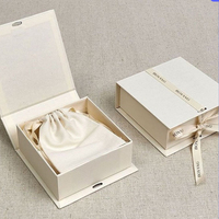 Boîtes d'emballage de luxe avec logo en feuille d'or, boîte cadeau en papier personnalisée pour bijoux, boîte d'emballage imprimée de qualité supérieure pour coffret cadeau