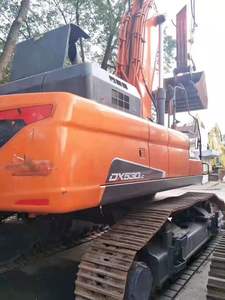 Excavatrice Doosan DX530LC couleur orange, engin de construction sur chenilles, équipement d'occasion, moteur, pompe, boîte de vitesses, roulement, provenance Corée - Product Image 1