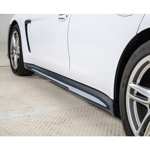 ชุดแต่งรอบคันสำหรับ Panamera 976 GTS ปี 2010-2016 รุ่น 970 ชุดแต่งข้างรถยนต์ บอดี้สเกิร์ต บังโคลน - Product Image 5