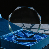 HDW Großhandel K9 Blanko Kristall-Trophäen Auszeichnungen Kundenspezifische 3D Laser gravierte Logo Glas-Trophäe