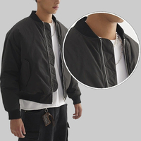 Blouson Bomber Court Homme Imperméable Style MA1 Oversize Uni Fonctionnel Multi-Zip Streetwear Logo Personnalisé Vente en Gros