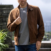 Blouson Bomber Homme Hiver 2026 en Micro-Suède Velours Chamois Couleur Tan avec Logo Avant – Personnalisable