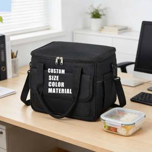 Borsa Termica Personalizzabile per Pranzo, Ufficio, Picnic, Spiaggia, con Tracolla Regolabile per Adulti - Product Image 3