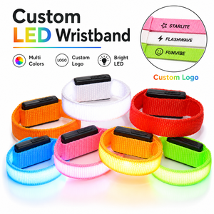 Bracelets lumineux LED colorés en gros, personnalisés et imprimés, pour décorations de fêtes et festivals - Product Image 1