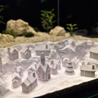 Décoration d'aquarium de Noël : Maison de Père Noël dans la neige, cachette et grotte pour poissons, pour la décoration de l'aquarium, abri pour poissons