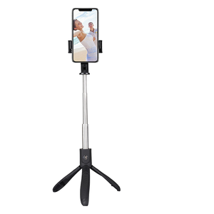Palo de Selfie Ajustable de 70 cm para Teléfono Móvil con Luz de Belleza, Control Remoto y Trípode - Product Image 3