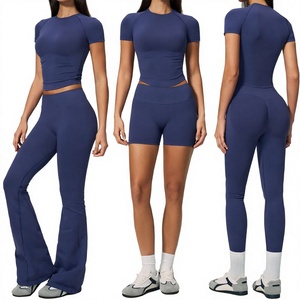 Conjunto de Yoga de 4 Piezas para Mujer, Ropa Deportiva Transpirable sin Costuras, Leggings de Cintura Alta, Pantalones Cortos Acampanados, Tallas Grandes - Product Image 3