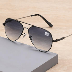 Venta al por mayor Nuevas gafas de lectura retro <span class=keywords><strong>HD</strong></span> Lentes progresivas de sol cómodas de fabricantes - Product Image 1