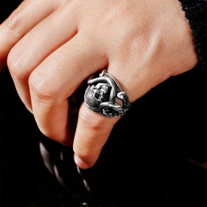 Bán Buôn Người Đàn Ông Độc Đáo Của Gothic Hip-Pop Skull Bạc Nhẫn Đen Rhodium Mạ Punk Thời Trang Mát Mẻ Vòng Cho Người Đàn Ông - Product Image 2