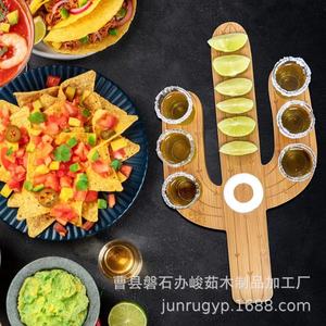 Support à verres à shot en bois en forme de cactus avec plateau à citrons verts pour le service de cocktails - Product Image 2