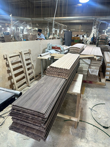 Paneles de Pared Interiores 3D de Alta Calidad Hechos de Madera Sólida, Listos para Instalar, Paneles Decorativos de Madera para Paredes Modernas - Product Image 5