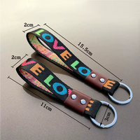 Porte-clés de voiture personnalisé et tendance avec bracelet coloré en forme de lettre pour hommes et femmes, lanière en tissu pour clés de poche