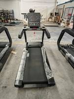 Caminadora ASJ Fitness 9300 con Pantalla LED para Uso Comercial en Gimnasios