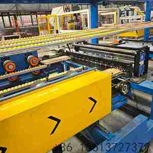 Macchina per Pannelli Compositi in Acciaio Galvanizzato con Nucleo in Roccia e EPS e Controllo Digitale - Product Image 6
