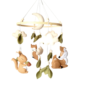Nouveau mobile suspendu pour enfants, jouets Montessori, adorable écureuil, élan, hibou, mobiles pour berceau cousus à la main, décoration de chambre de bébé, artisanat - Product Image 1