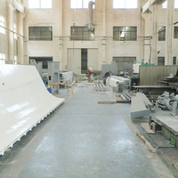 Fabrication métallique à finition de surface supérieure pour grandes machines avec sablage et peinture professionnels
