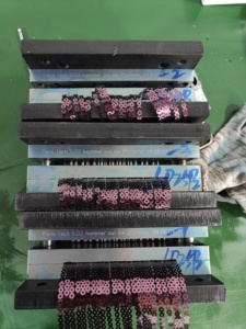 Machine à poinçonner les paillettes, matrice à paillettes en relief, matrice à paillettes séquentielles - Product Image 6