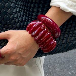 Bracelets de bijouterie en résine de forme irrégulière, sculpture artistique, bracelets de mode unisexes - Product Image 1